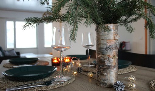 Koivumaljakko joulupöydässä